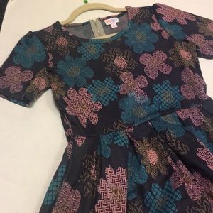 New Lularoe With Tags Small Amelia Dress